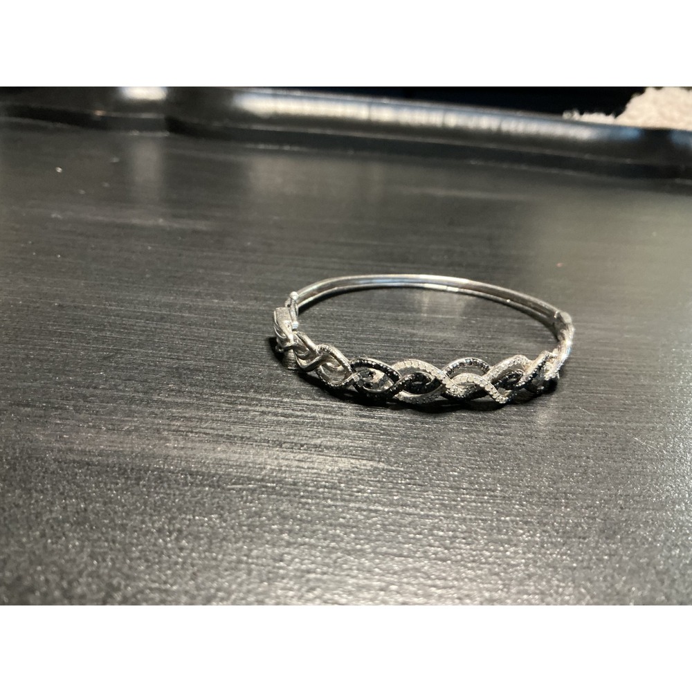 Sterling Silver Black and White Stone Infinity Twist Bangle Bracelet Clasp 2.25"